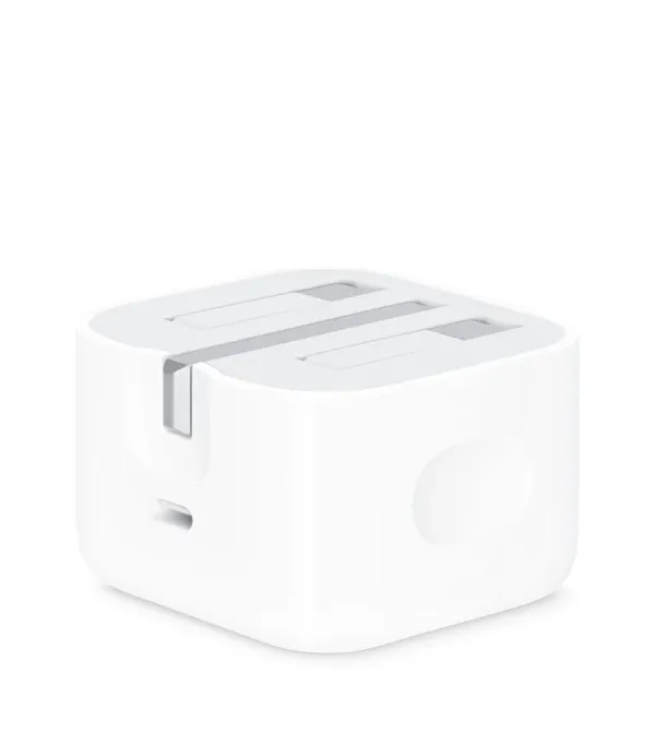 شارژر فست 20 وات اپل A2344 مدل B/A، دارای خروجی USB Type-C، امکان شارژ سریع موبایل و تبلت با شدت جریان 2.0 آمپر و بالاتر، قابلیت شارژ آیپد